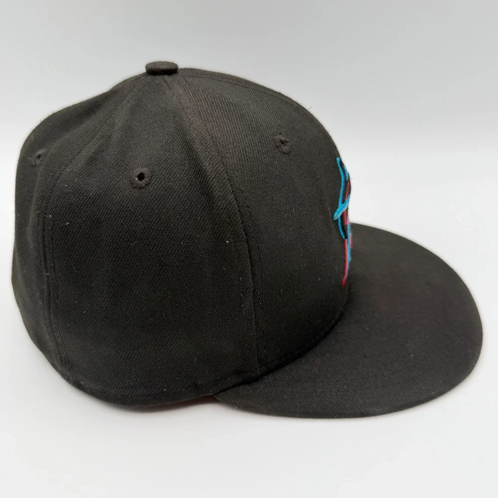 New Era Miami Marlins MLB 59FIFTY Fitted Hat Black Teal Red Logo Size 7 On-Field